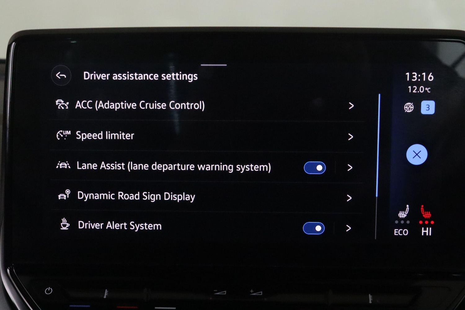 Used Volkswagen ID.4 2021 for sale - 76283411: Photo 43