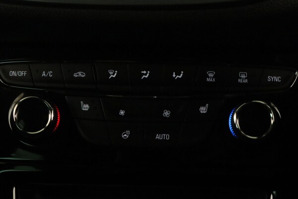 Used Vauxhall Astra 2021 for sale - 76122146: Photo 23