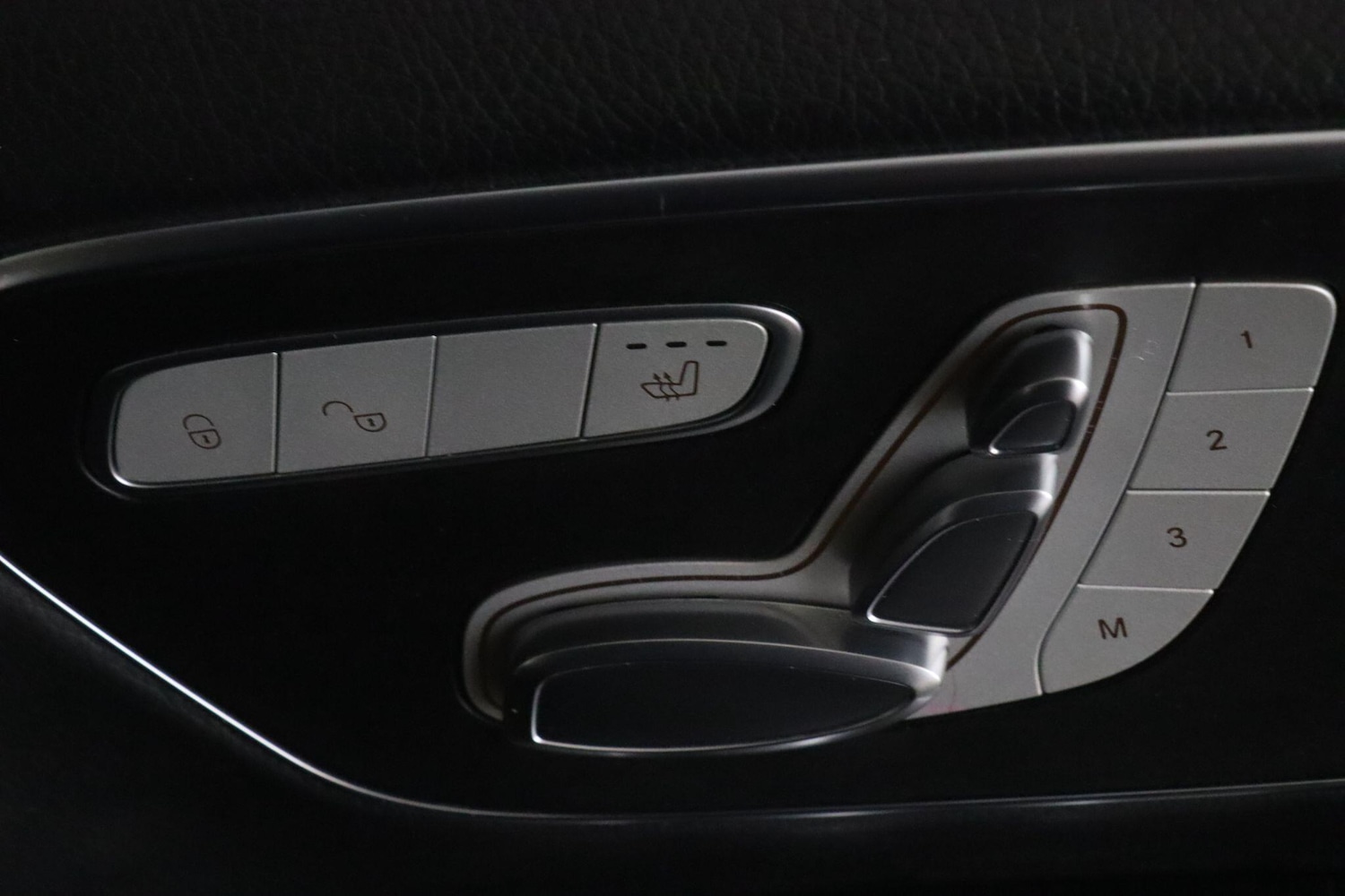 Used Mercedes-Benz EQV for sale - 77254028: Photo 23