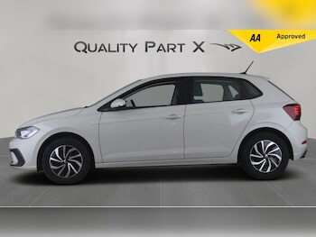 Used Volkswagen Polo 2023 for sale - 77358812: Photo