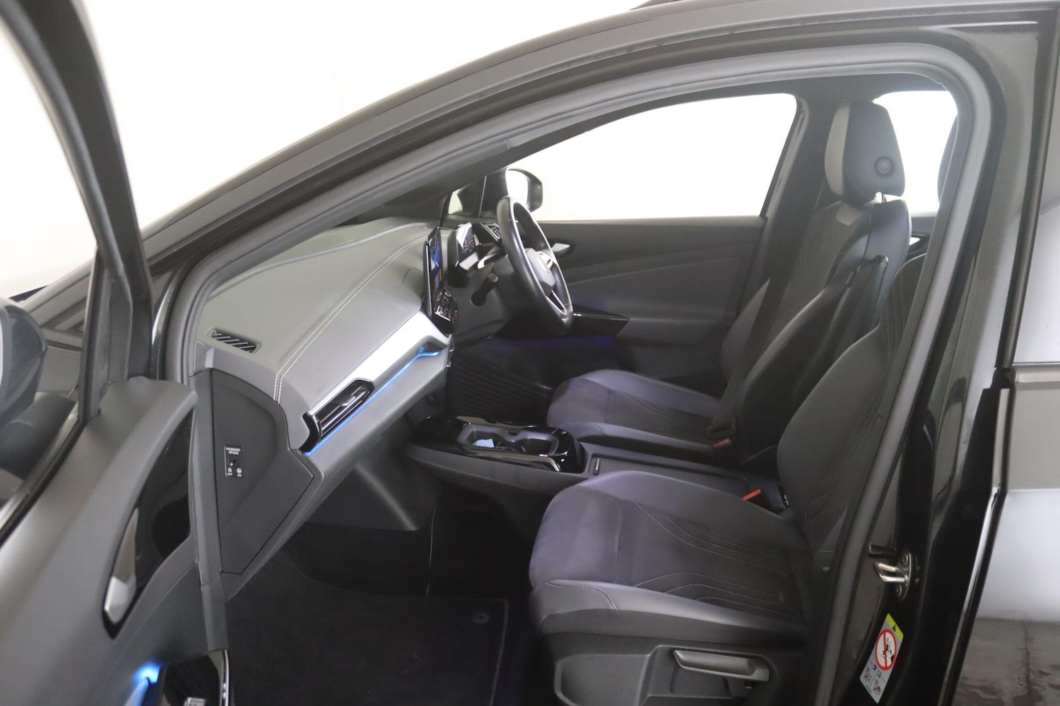 Used Volkswagen ID.4 2022 for sale - 76913688: Photo 11