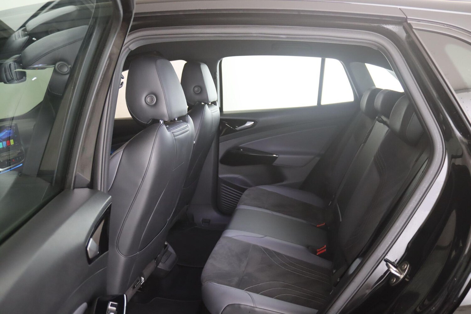 Used Volkswagen ID.4 2022 for sale - 76913688: Photo 12