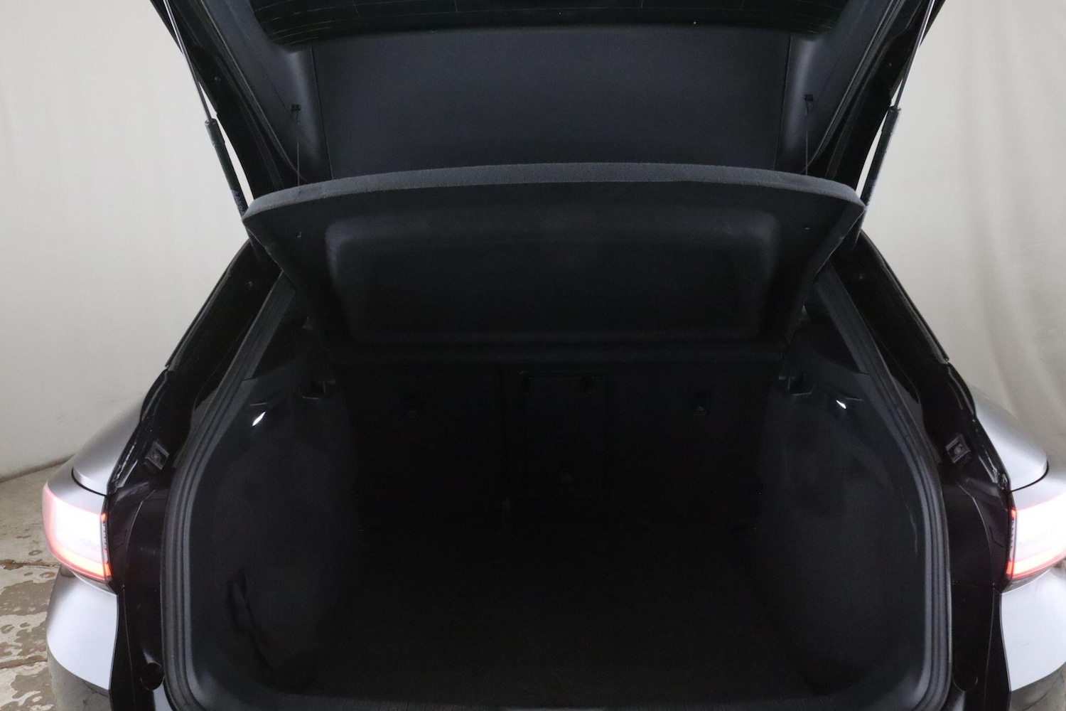 Used Volkswagen ID.4 2022 for sale - 76913688: Photo 13