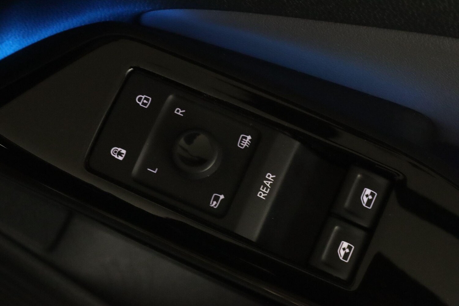 Used Volkswagen ID.4 2022 for sale - 76913688: Photo 17