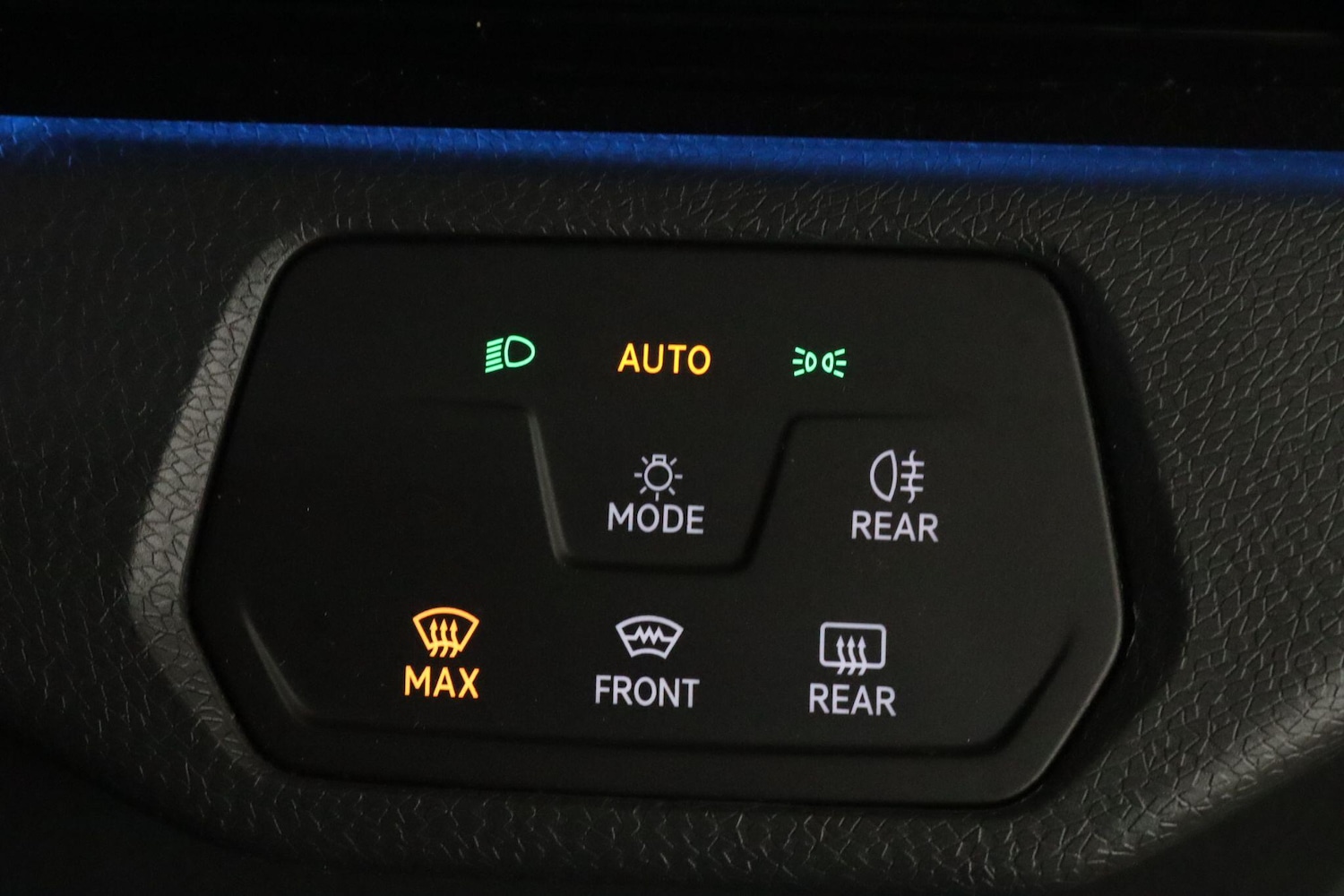 Used Volkswagen ID.4 2022 for sale - 76913688: Photo 18