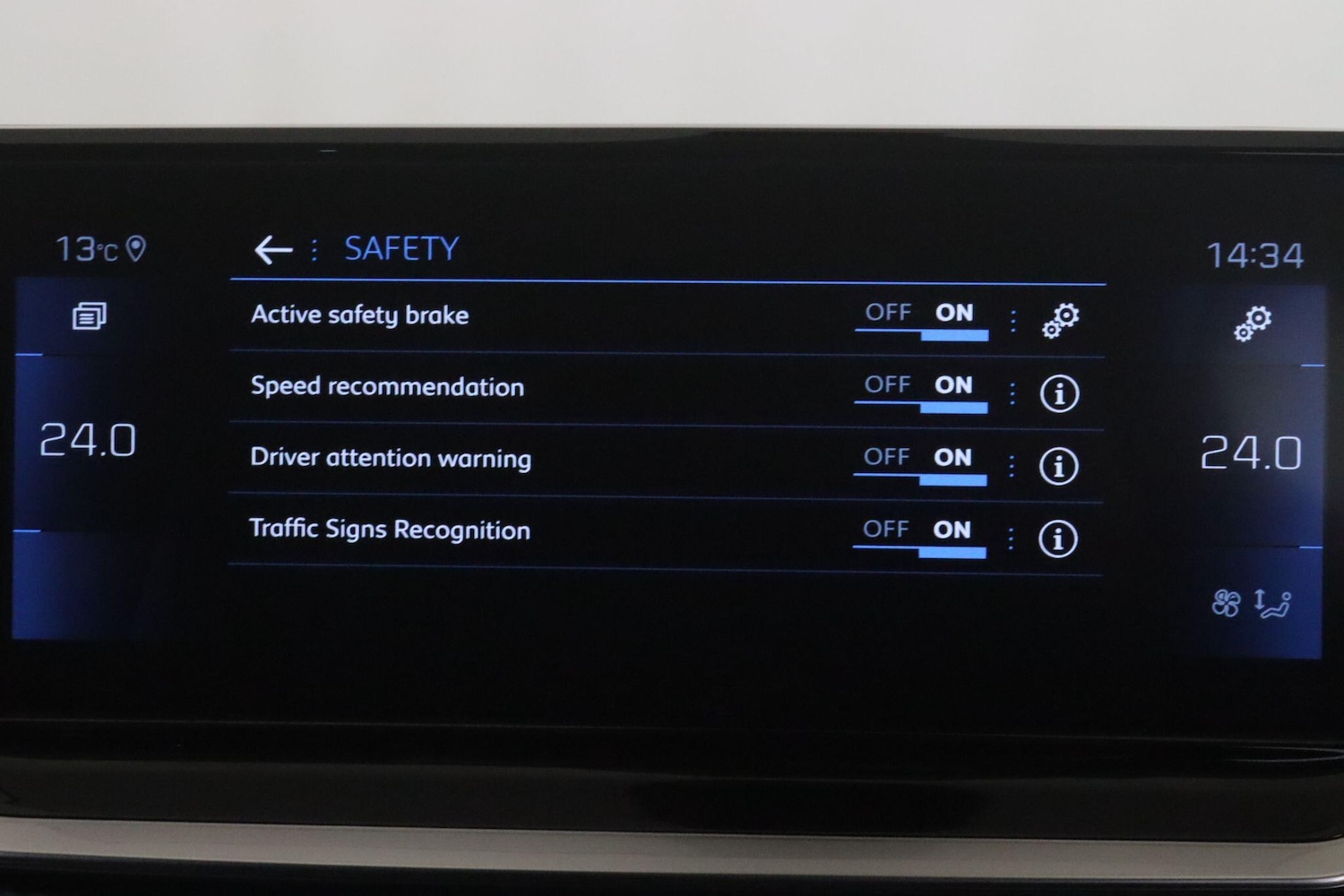 Used Peugeot 208 2022 for sale - 76715395: Photo 30