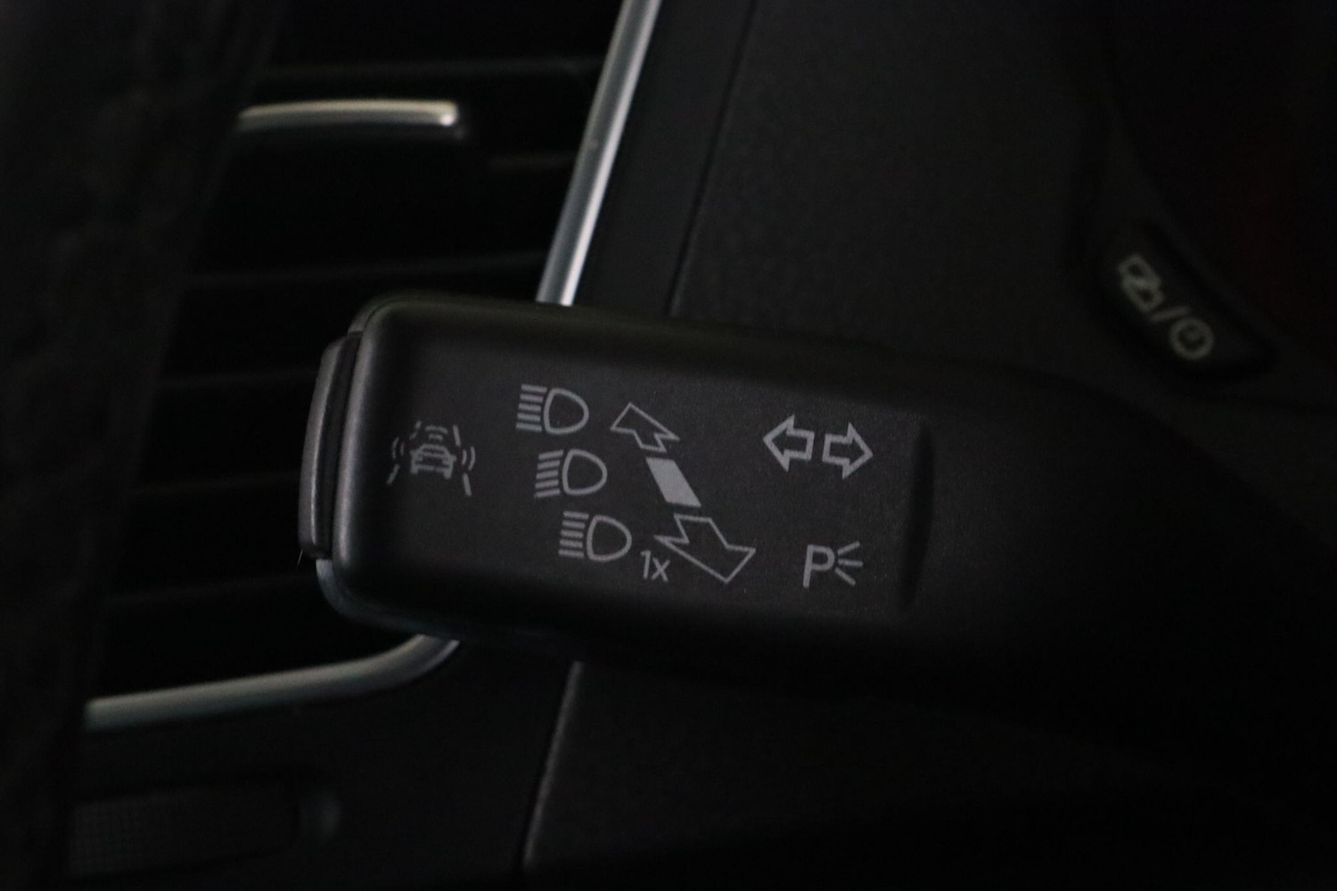 Used Volkswagen Sharan 2019 for sale - 76537942: Photo 21