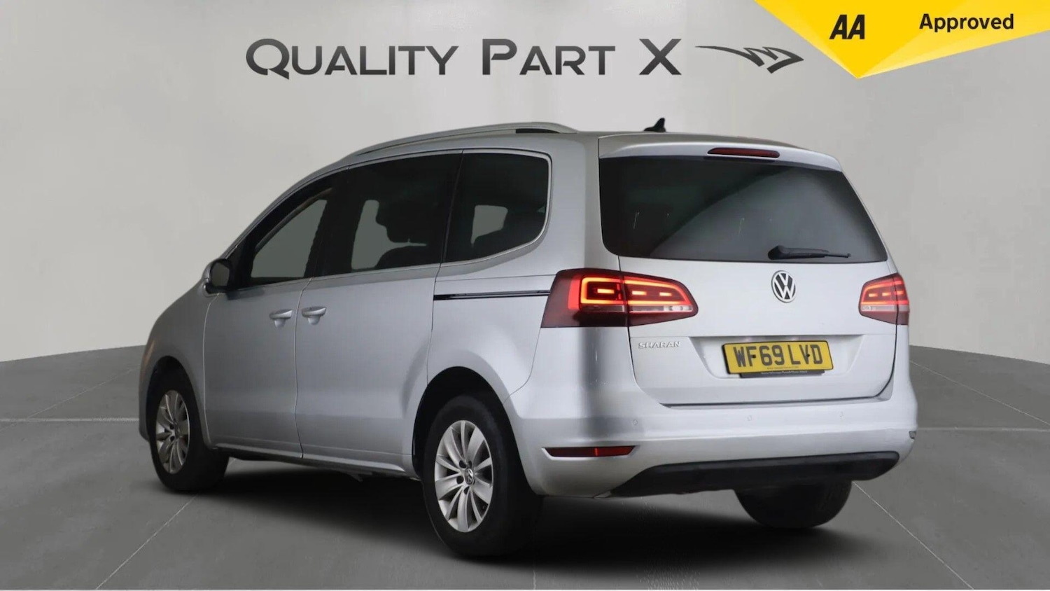 Used Volkswagen Sharan 2019 for sale - 76537942: Photo 4