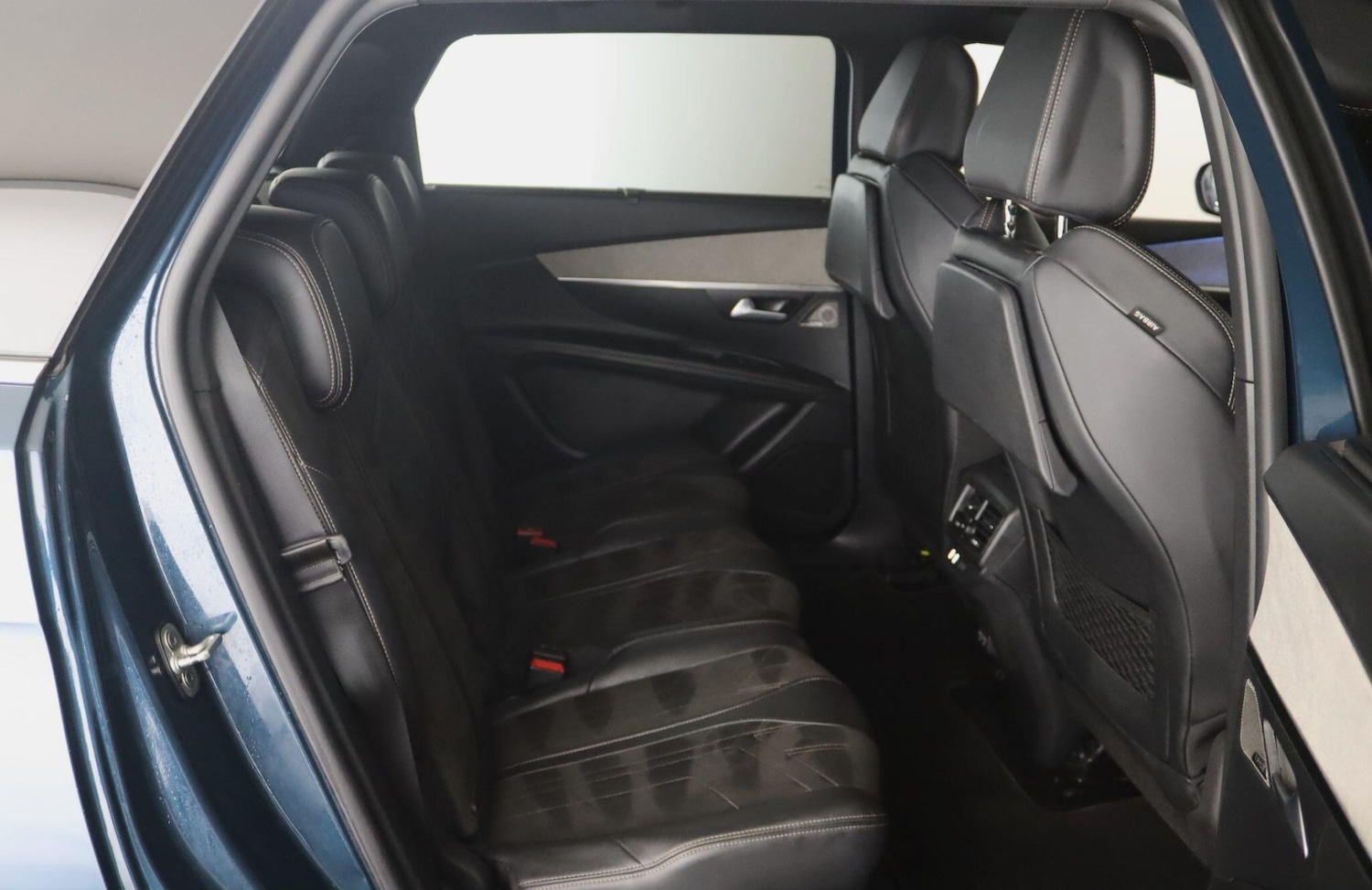 Used Peugeot 5008 2022 for sale - 76561963: Photo 16