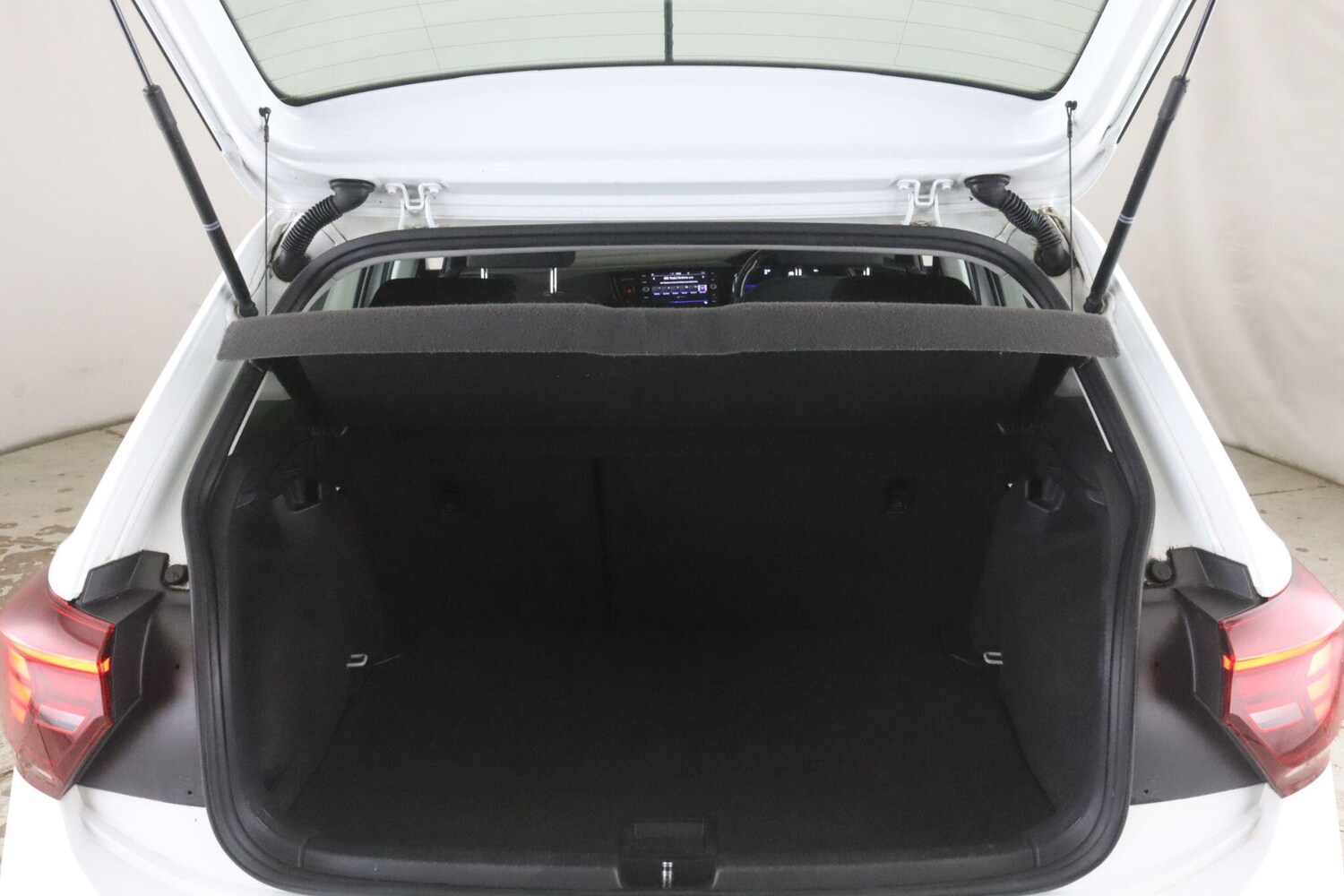 Used Volkswagen Polo for sale - 78214226: Photo 13