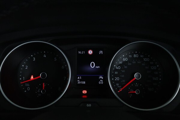 Used Volkswagen Tiguan 2021 for sale - 75351051: Photo 19