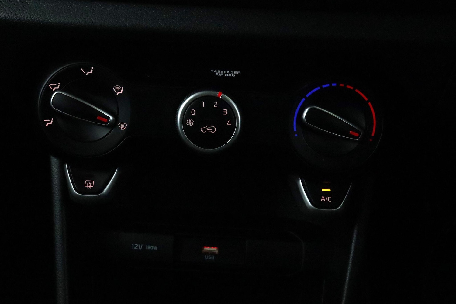 Used Kia Picanto 2023 for sale - 77109151: Photo 23