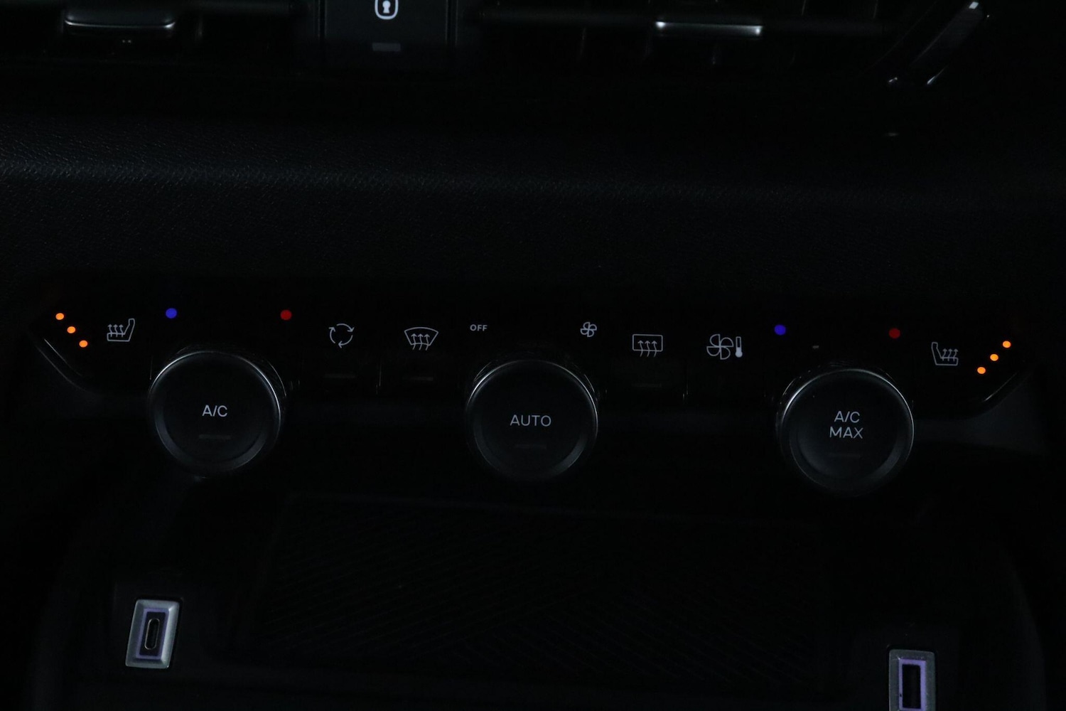 Used Citroen C4 2022 for sale - 76781522: Photo 19