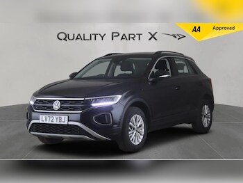 Used Volkswagen T-Roc 2023 for sale - 78185189: Photo