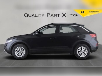 Used Volkswagen T-Roc 2023 for sale - 78185189: Photo