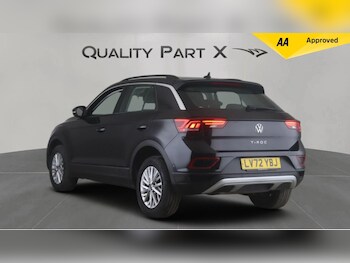 Used Volkswagen T-Roc 2023 for sale - 78185189: Photo