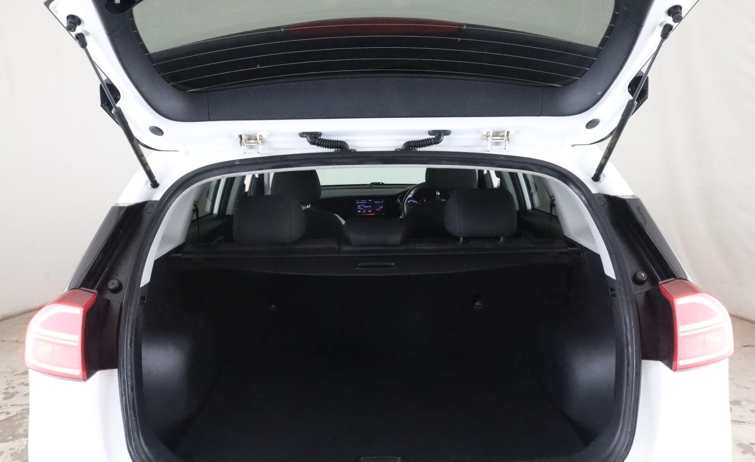 Used Kia Niro 2022 for sale - 76633552: Photo 15