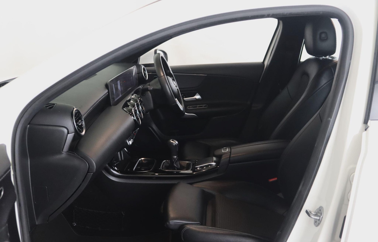 Used Mercedes-Benz A-Class 2020 for sale - 76284349: Photo 11