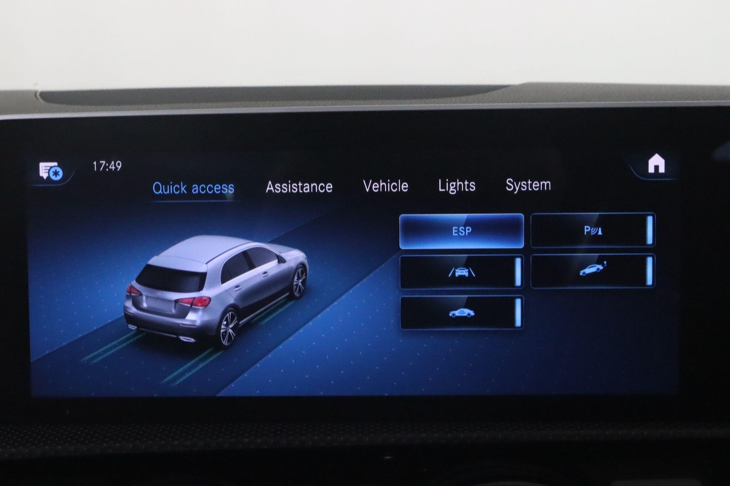 Used Mercedes-Benz A-Class 2020 for sale - 76284349: Photo 32