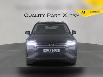 Used Volkswagen Tiguan Allspace 2023 for sale - 78822081: Photo