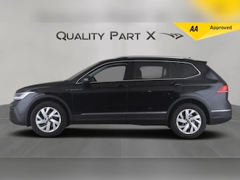 Used Volkswagen Tiguan Allspace 2023 for sale - 78822081: Photo