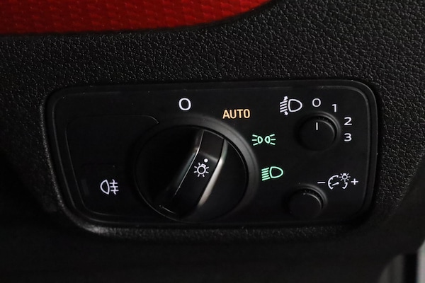 Used Audi Q2 2020 for sale - 75531864: Photo 16