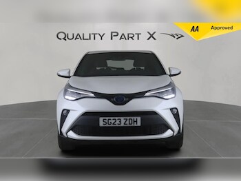 Used Toyota C-HR 2023 for sale - 78170359: Photo