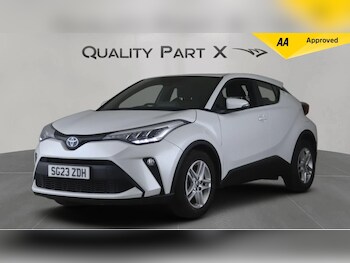 Used Toyota C-HR 2023 for sale - 78170359: Photo
