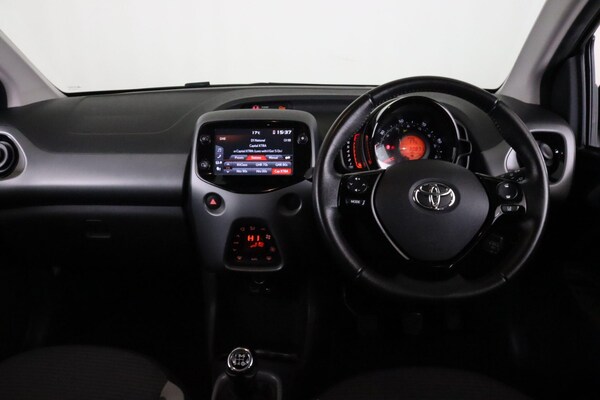 Used Toyota AYGO 2021 for sale - 76000552: Photo 14