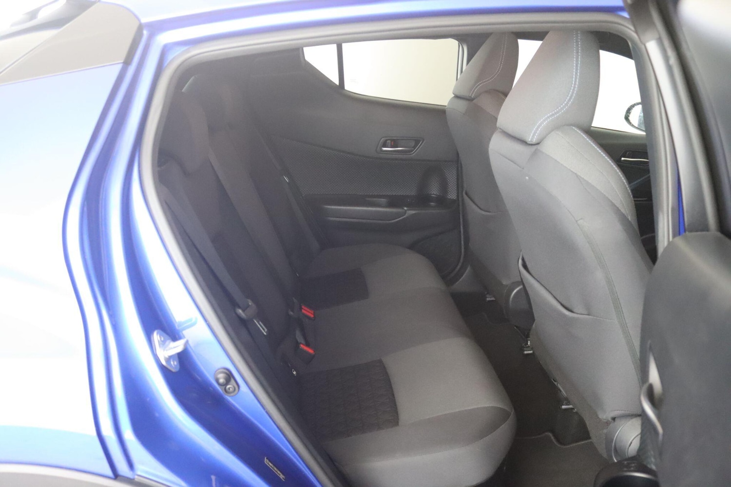 Used Toyota C-HR 2020 for sale - 77695503: Photo 14