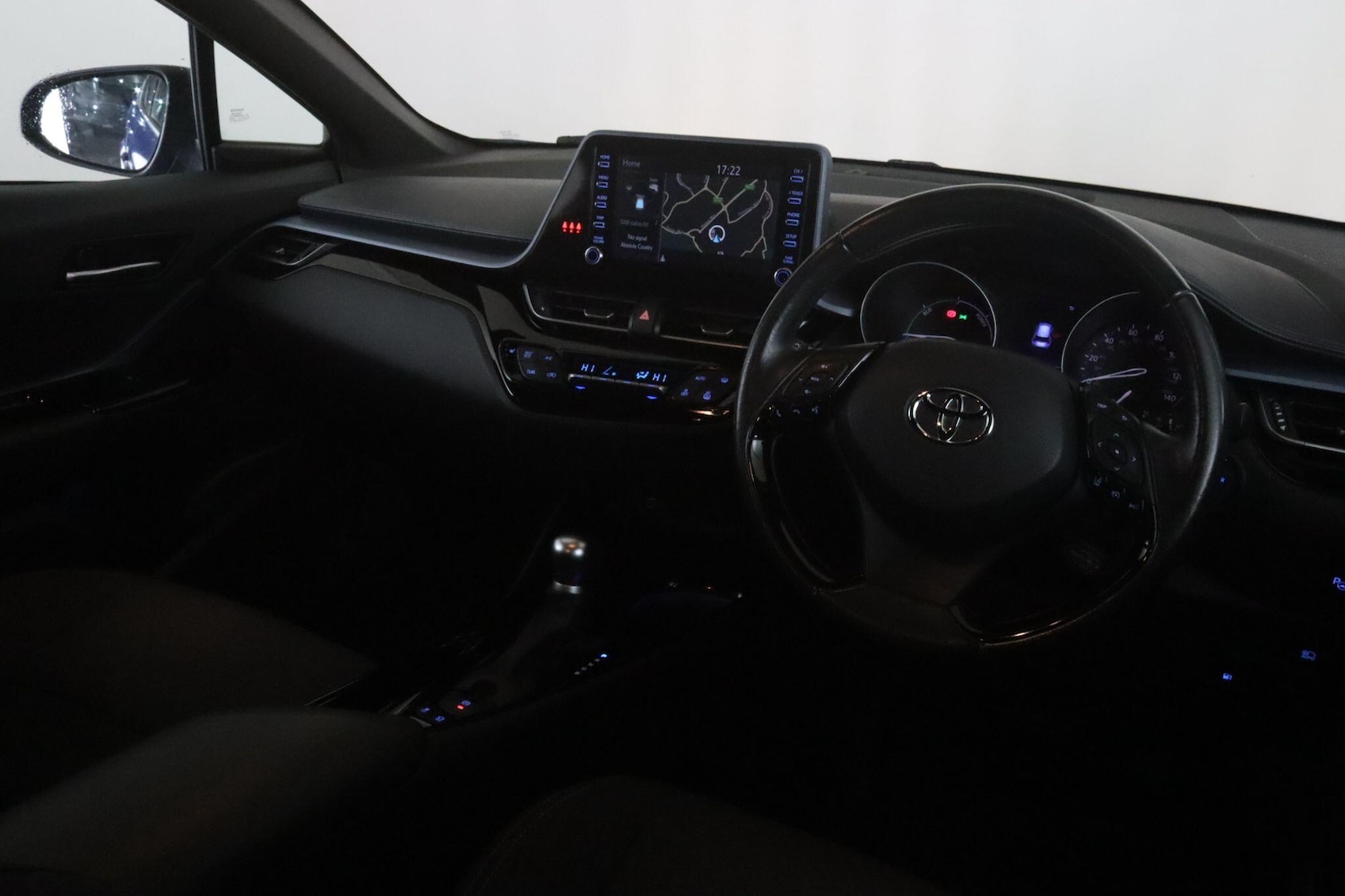 Used Toyota C-HR 2020 for sale - 77695503: Photo 15