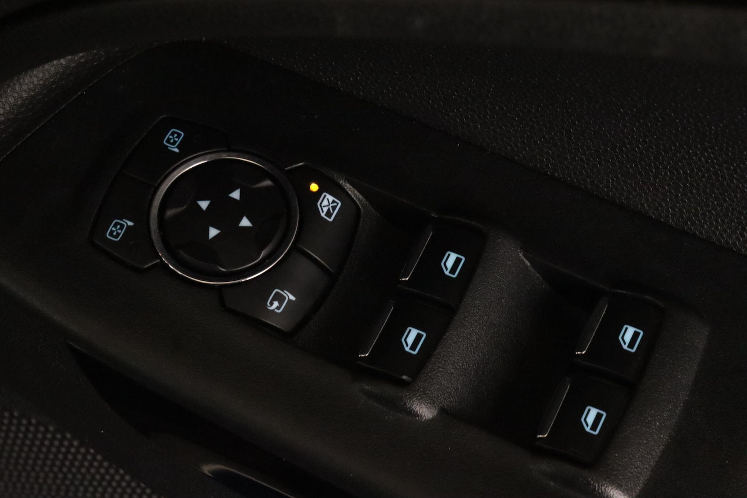 Used Ford Ecosport 2019 for sale - 76942576: Photo 18