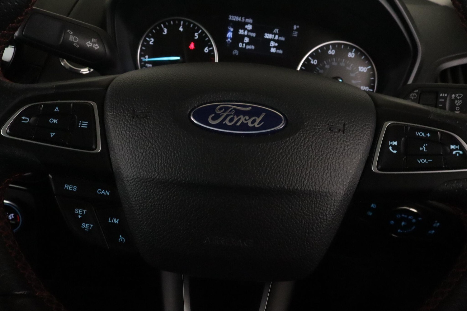 Used Ford Ecosport 2019 for sale - 76942576: Photo 21