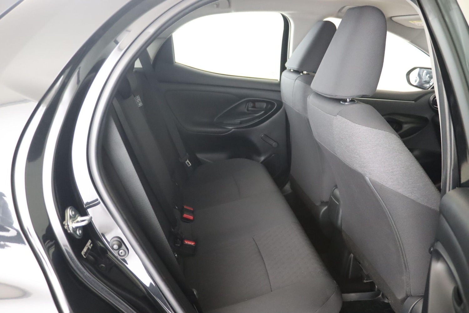 Used Toyota Yaris 2021 for sale - 76644768: Photo 13