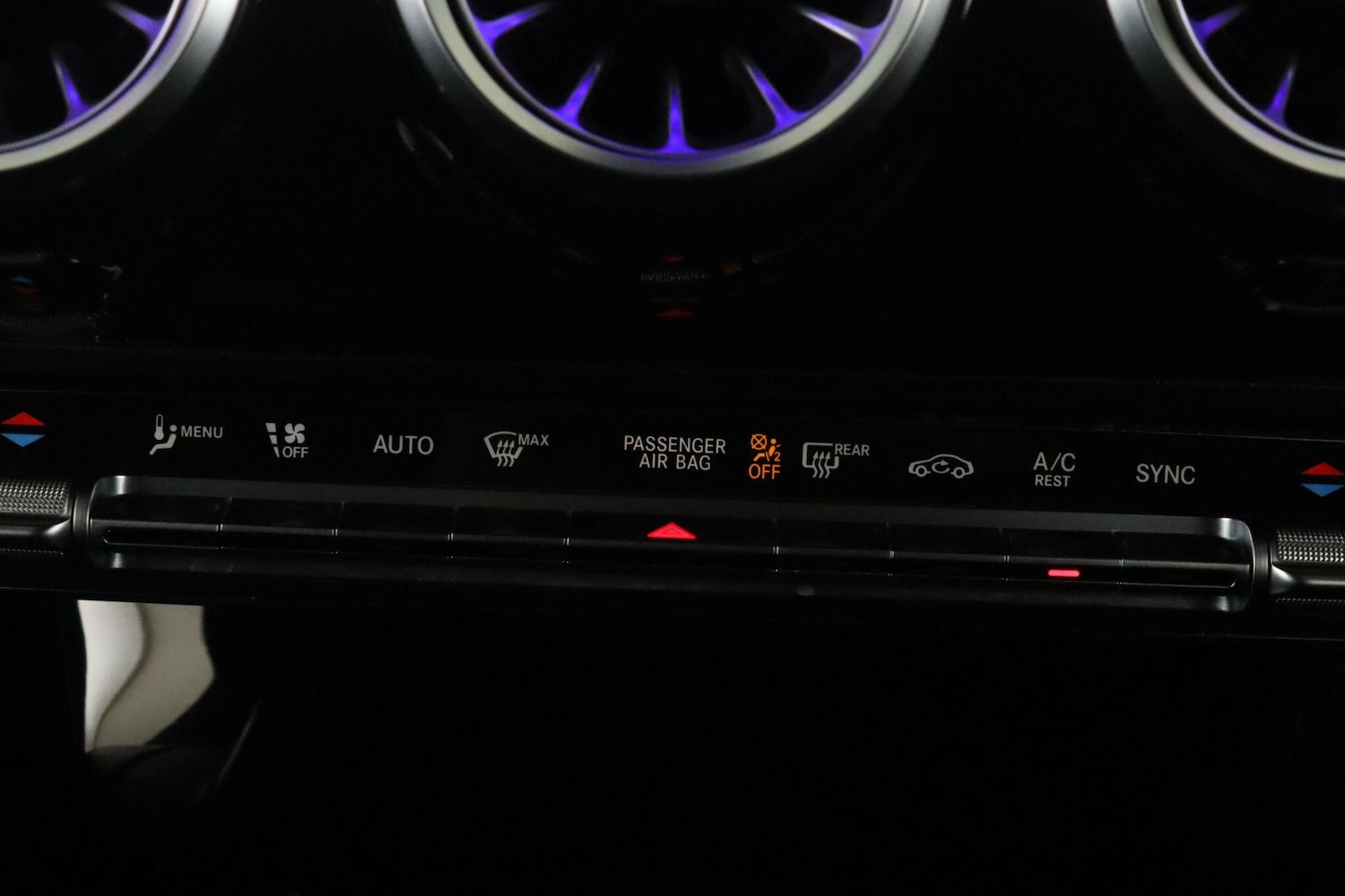 Used Mercedes-Benz CLA for sale - 76473633: Photo 27