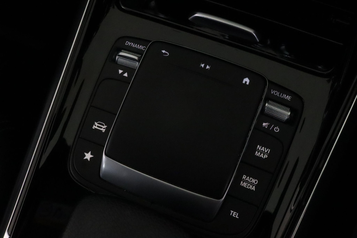 Used Mercedes-Benz GLA 2020 for sale - 76832376: Photo 27