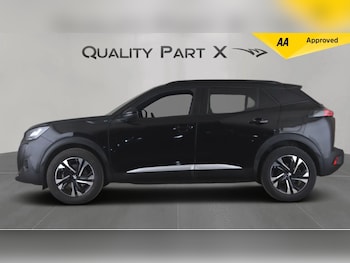 Used Peugeot E-2008 2023 for sale - 79268967: Photo