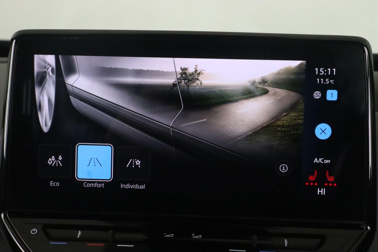 Used Volkswagen ID.3 2023 for sale - 76824351: Photo 25