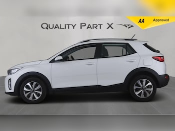 Used Kia Stonic 2023 for sale - 78504269: Photo