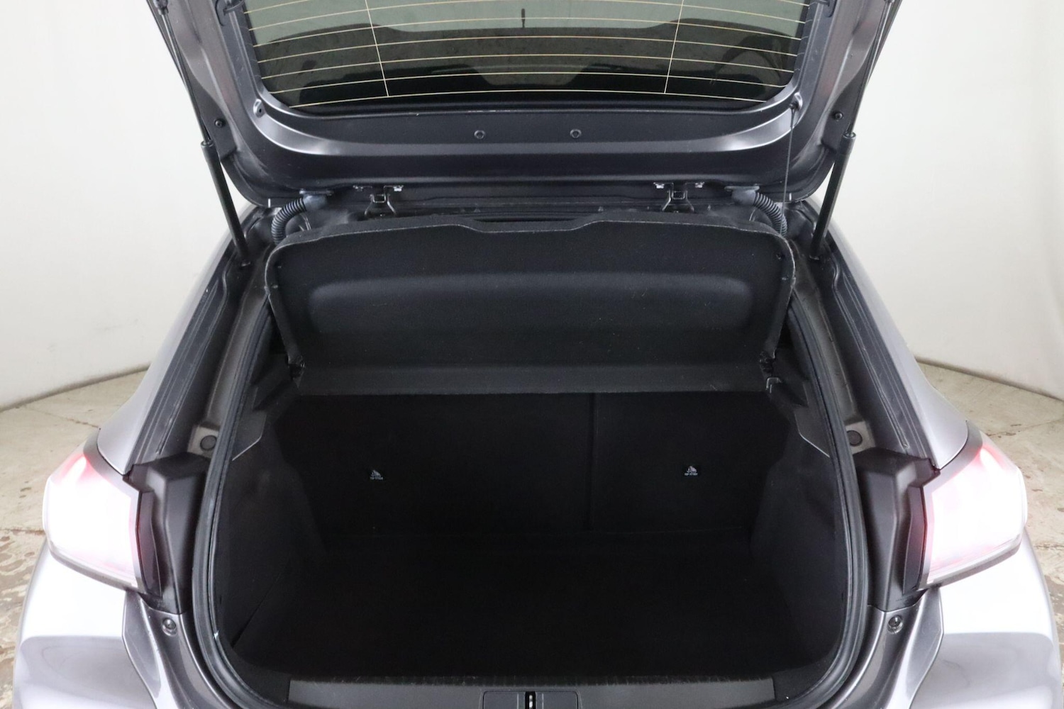 Used Peugeot 208 2022 for sale - 76714167: Photo 14