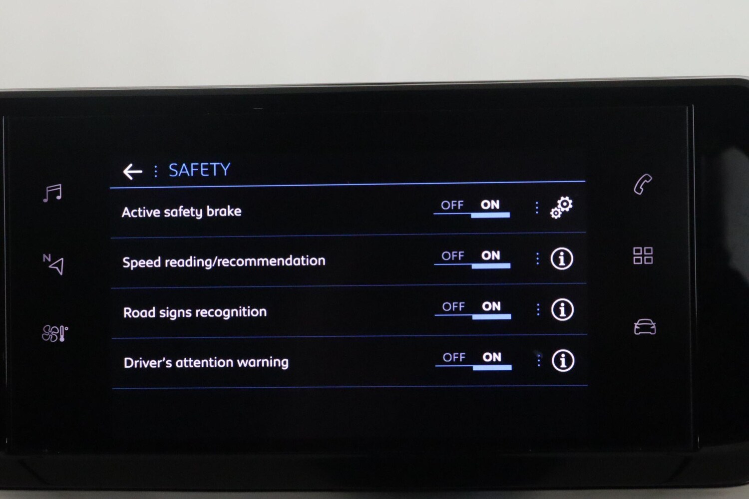 Used Peugeot 208 2022 for sale - 76714167: Photo 28