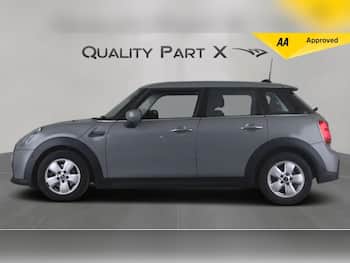 Used MINI Hatch 2021 for sale - 79634950: Photo