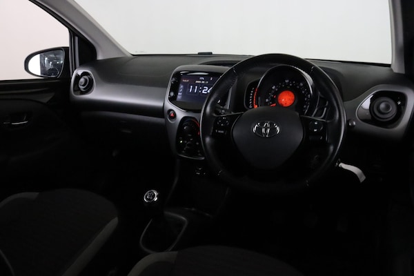 Used Toyota AYGO 2019 for sale - 75965116: Photo 14