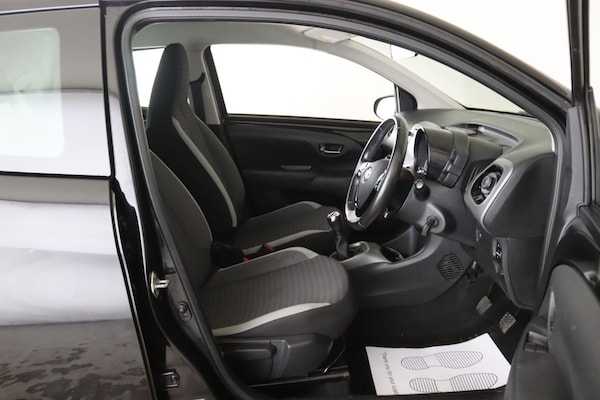 Used Toyota AYGO 2019 for sale - 75965116: Photo 15