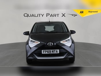 Used Toyota AYGO 2019 for sale - 75965116: Photo 2