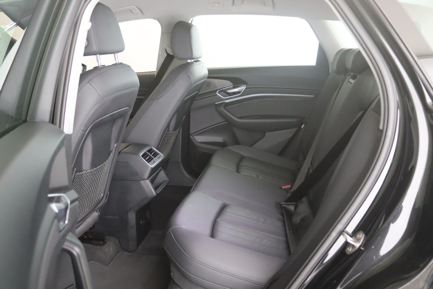 Used Audi e-tron 2020 for sale - 77049693: Photo 12