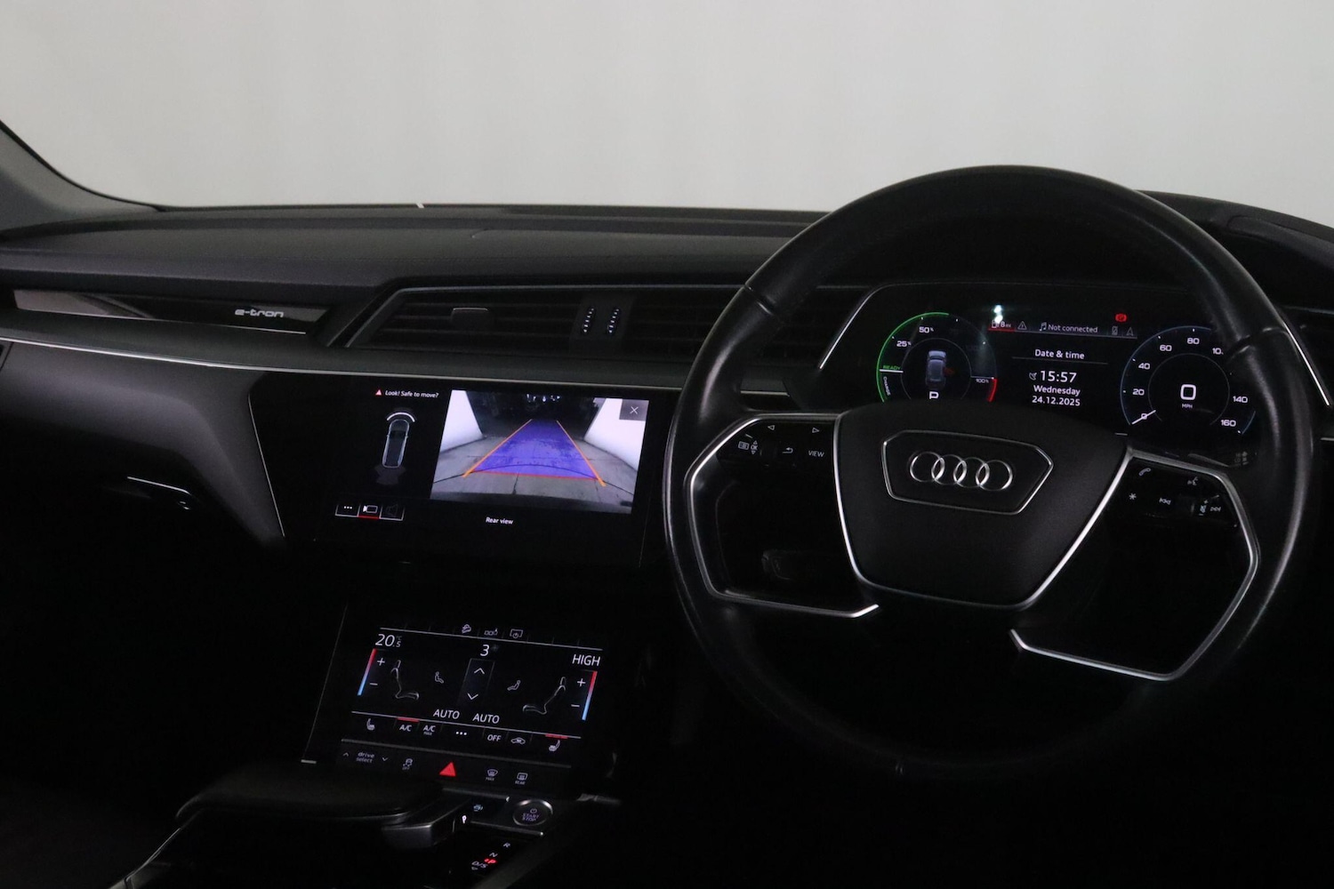Used Audi e-tron 2020 for sale - 77049693: Photo 16