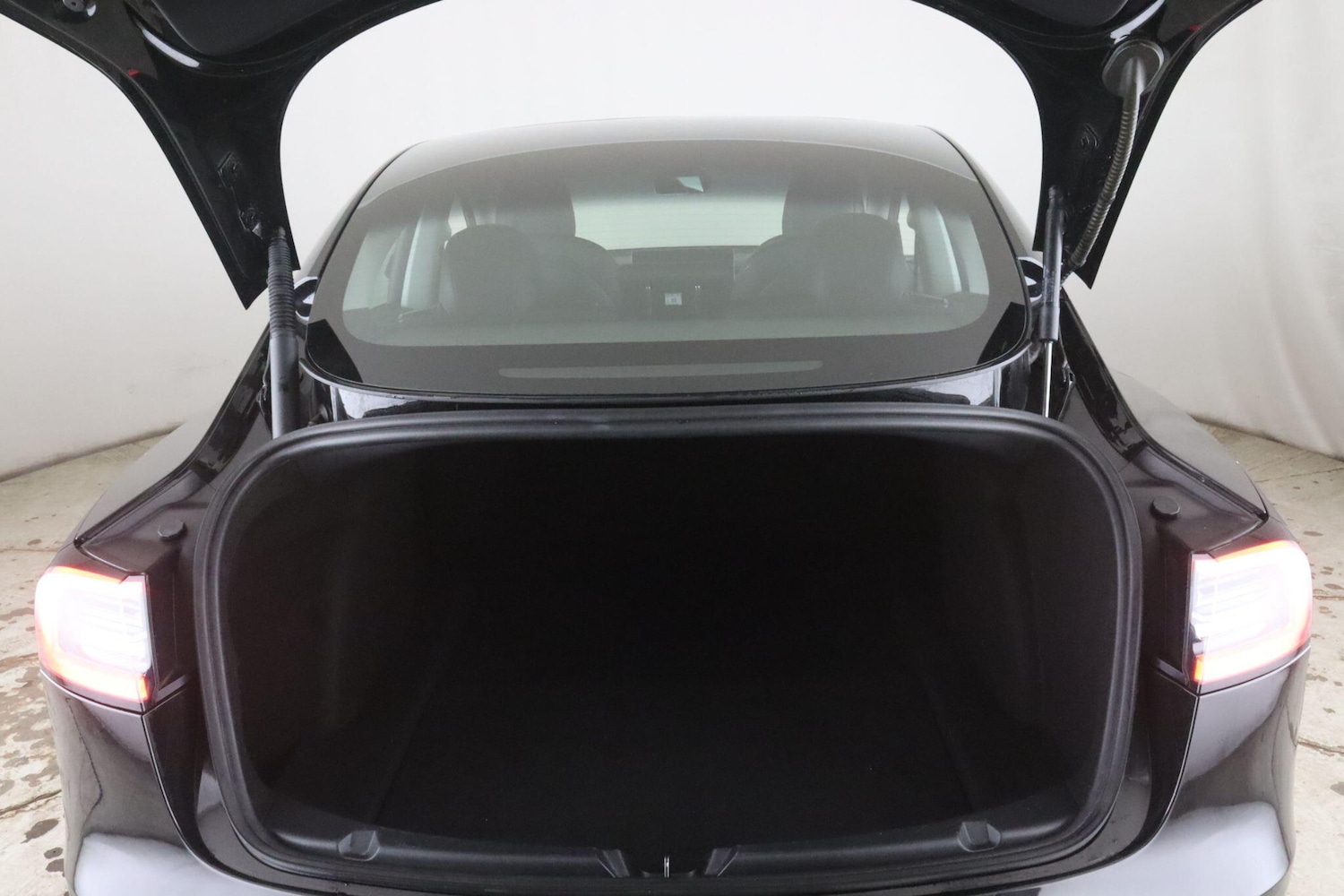 Used Tesla Model 3 2021 for sale - 77440808: Photo 13