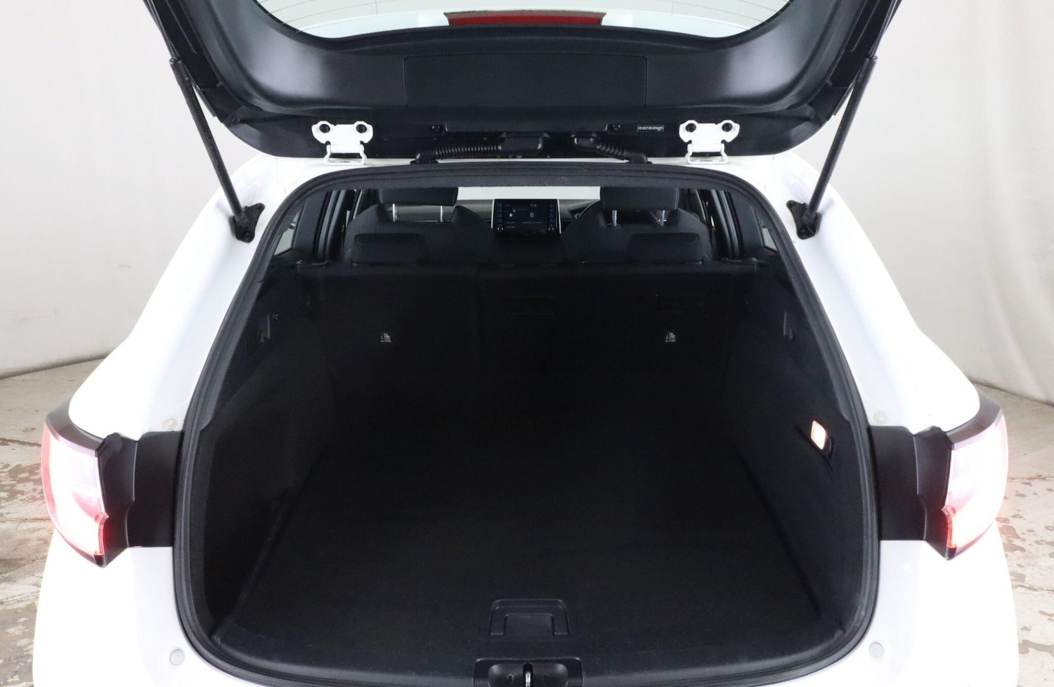 Used Toyota Corolla 2021 for sale - 76701510: Photo 15