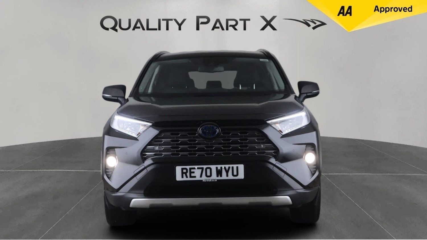 Used Toyota RAV4 2020 for sale - 76214844: Photo 2